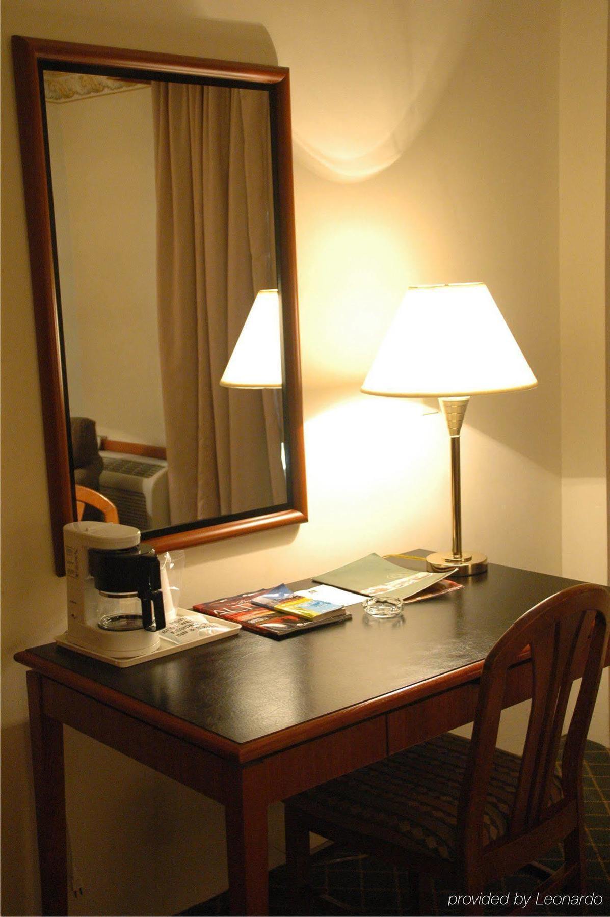 Best Western Residencial Inn And Suites Матаморос Стая снимка